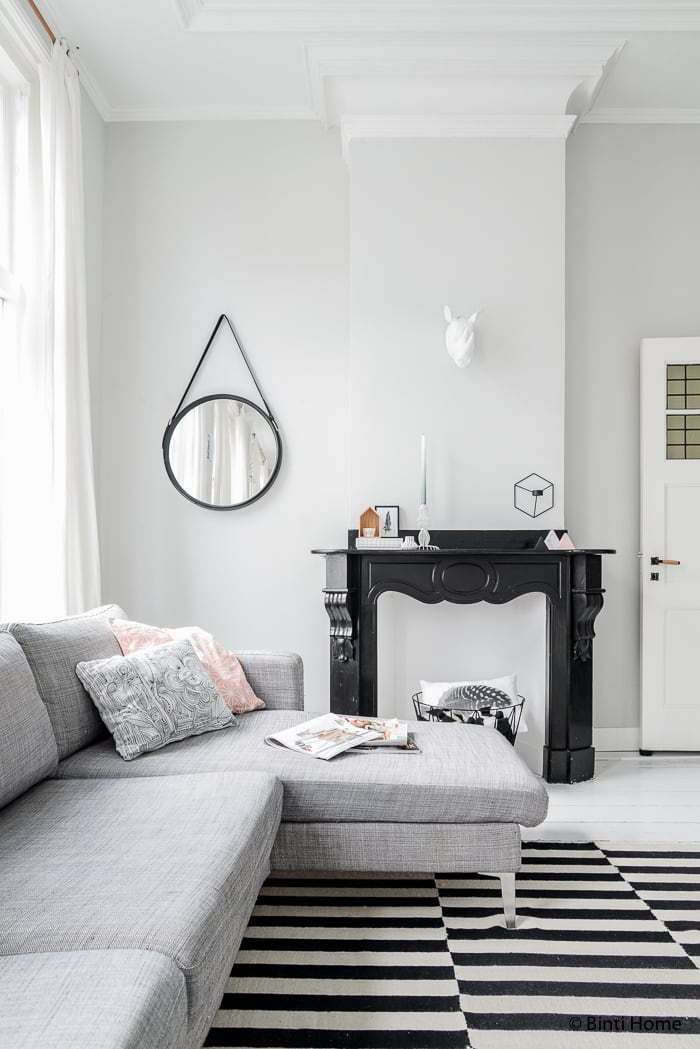 Black white livingroom and pastels styling livingroom ©BintiHome