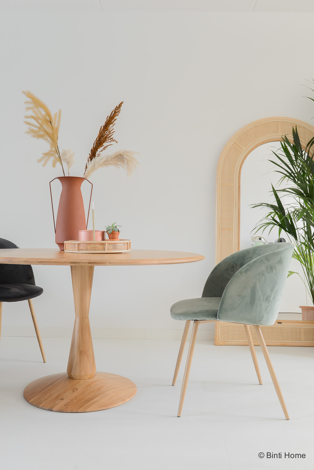 Een prachtige ronde design van eiken - Scandinavisch design - Binti Home | Interieurontwerpstudio & inspiratie blog