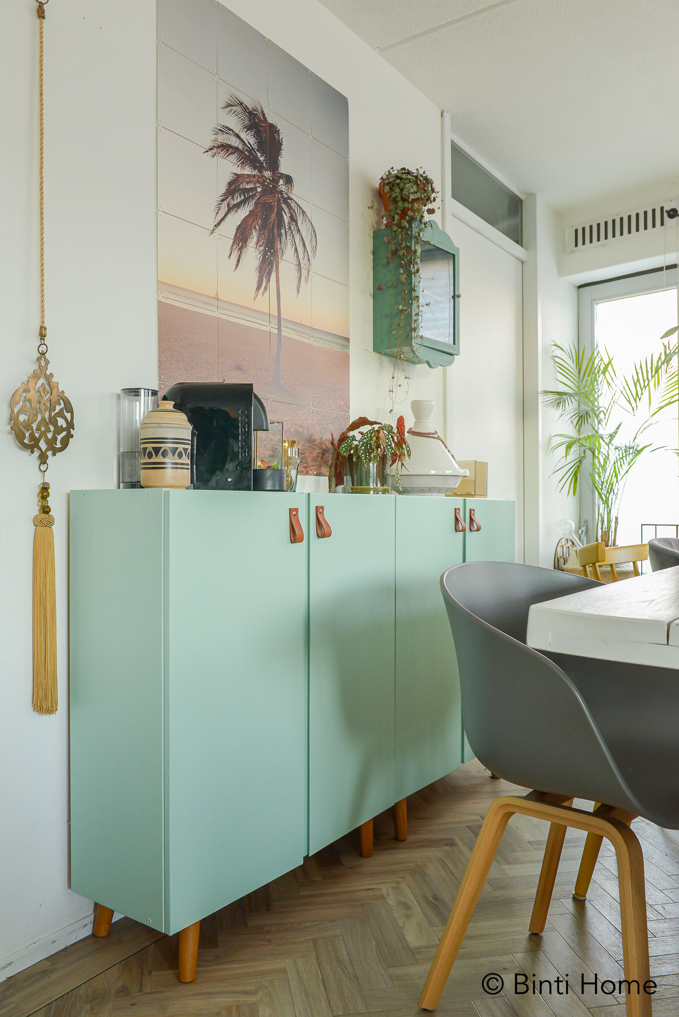 DIY kast schilderen in mint groen met Mooi makkelijk van Binti Home | Interieurontwerpstudio & inspiratie blog